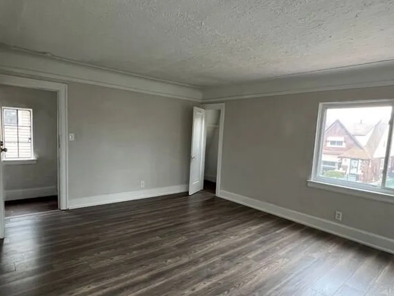 5219 Devonshire Rd #2 — Photo 3