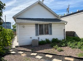 444 3rd St, Niagara Falls, NY 14301