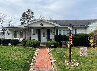 1616 Thorpe St, New Castle, PA 16101