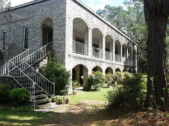 2nd image of 505 Wells Dr