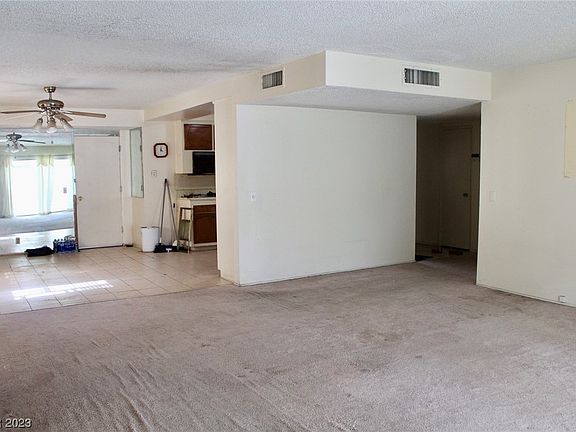 3rd image of 3517 Casa Grande Ave
