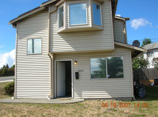 5849 16th Ave S, Seattle, WA 98108