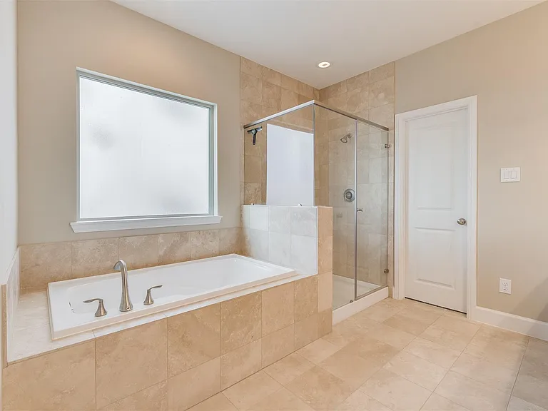 5807 Larkin St — Photo 21