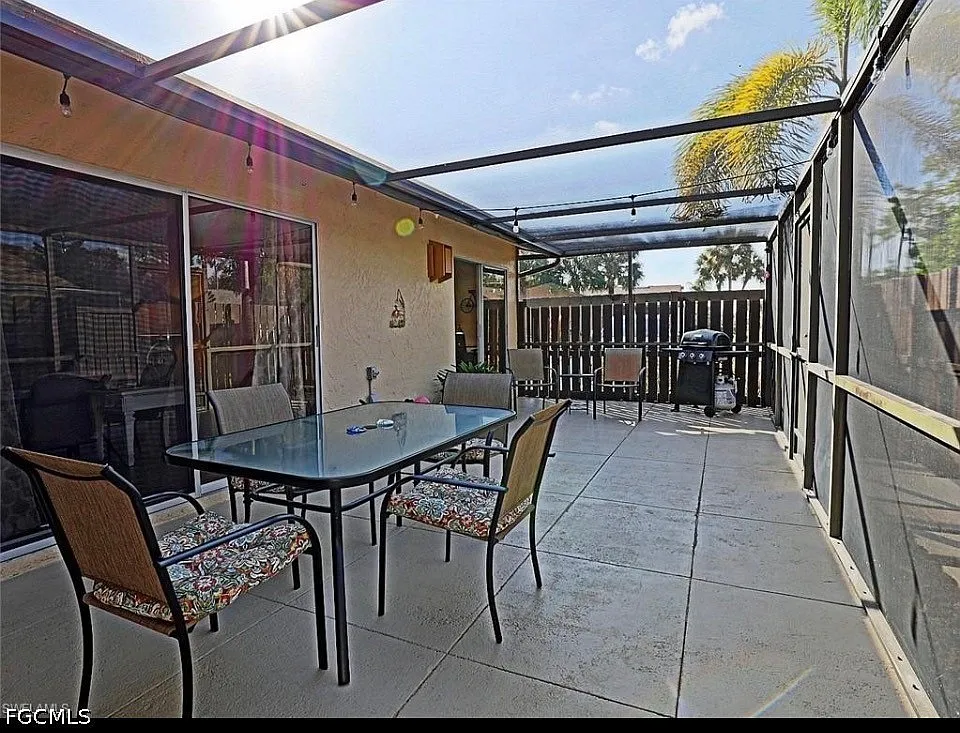 2 bed, 2.0 bath, 1007 sqft, $1,500 — Photo 1