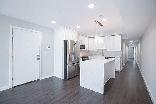 3rd image of 745-751 N 20th St #4