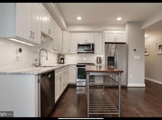 1249 Kenyon St NW #1, Washington, DC 20010