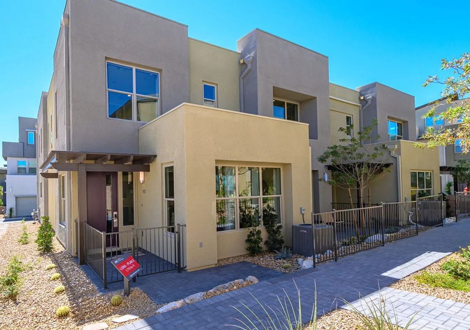 11298 Cactus Tower Ave #103 — Photo 2