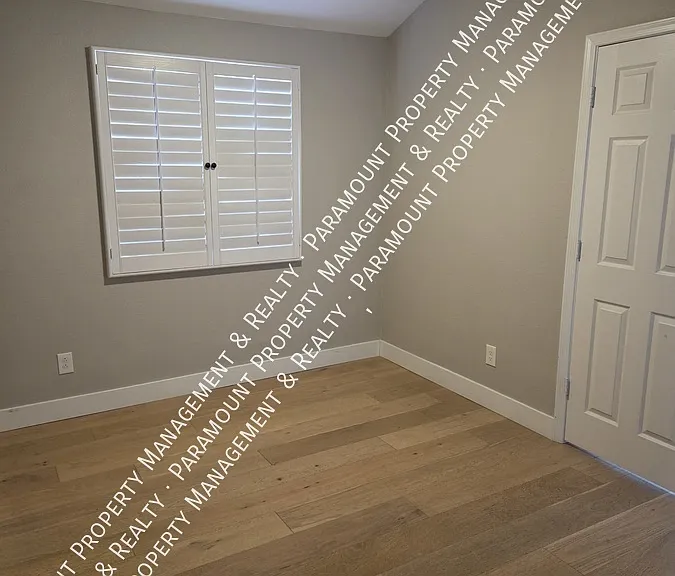 5611 E Grandview Rd — Photo 24