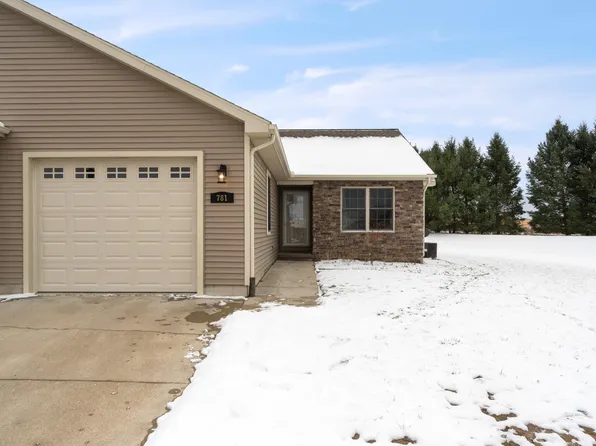 781 Meadows Ct #44, Grass Lake, MI 49240
