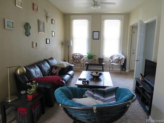 2nd image of 1126 Mariposa St