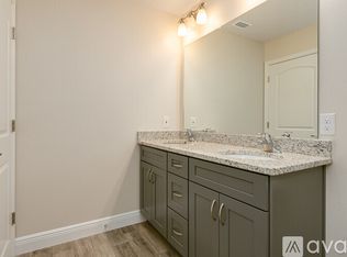 750 Cleaves St SE, Palm Bay, FL 32909