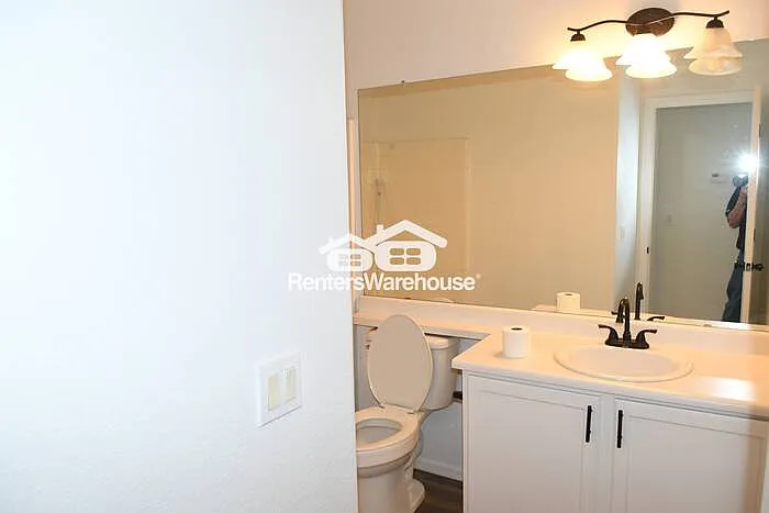 1623 E Silverbirch Ave — Photo 17