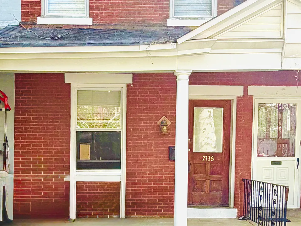 7136 Bryan St