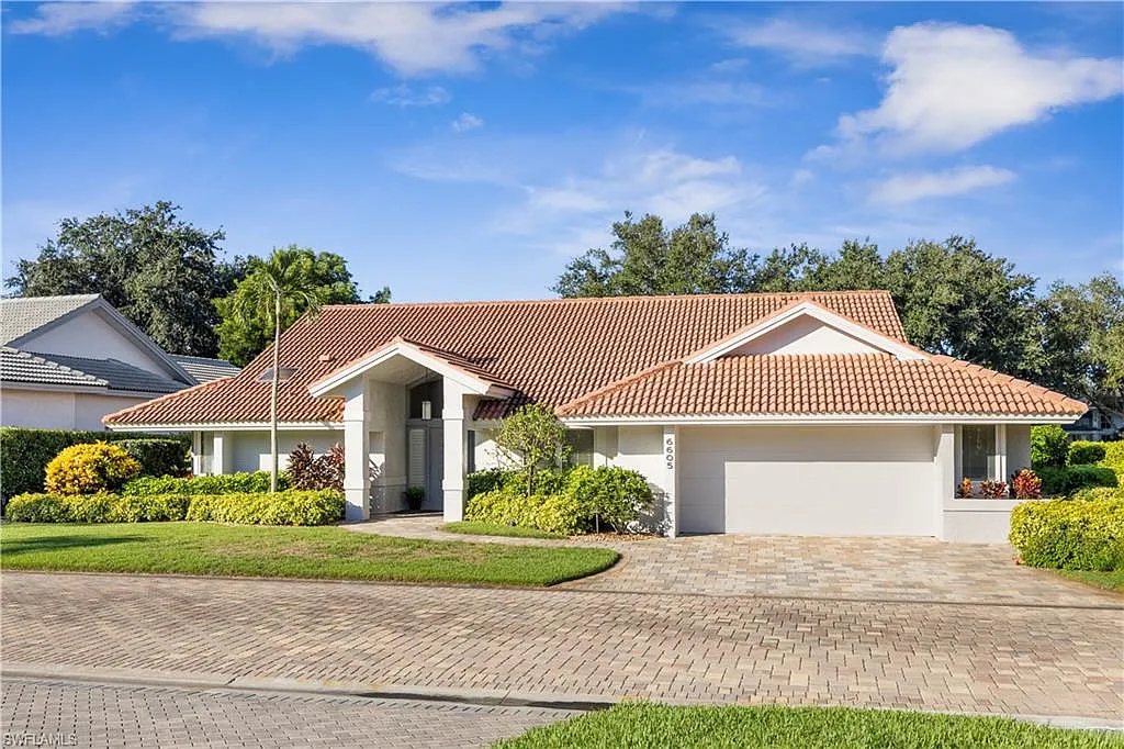 Building Photo - 6605 Southfork