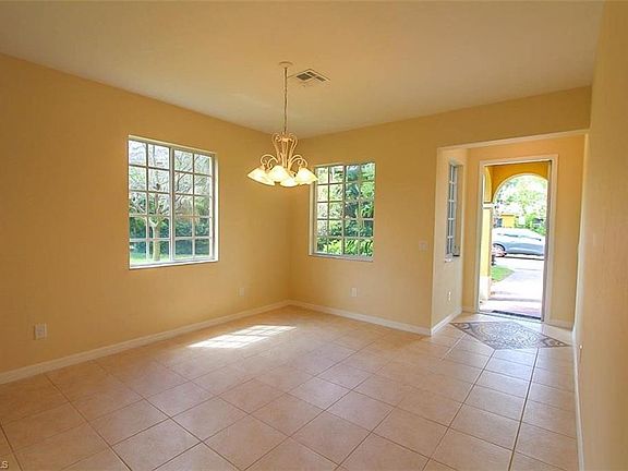 5th image of 10320 Olivewood Way Unit 75
