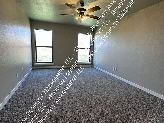 5th image of 3514 Valencia Ave