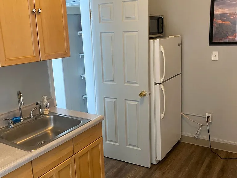 1842 Esplanade Ave — Photo 5