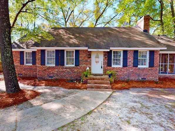 426 Acacia Blvd, Thomasville, GA 31792