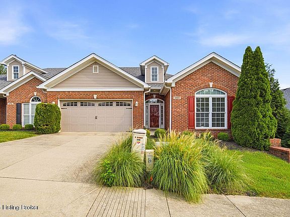 3rd image of 14503 Lake Village Dr