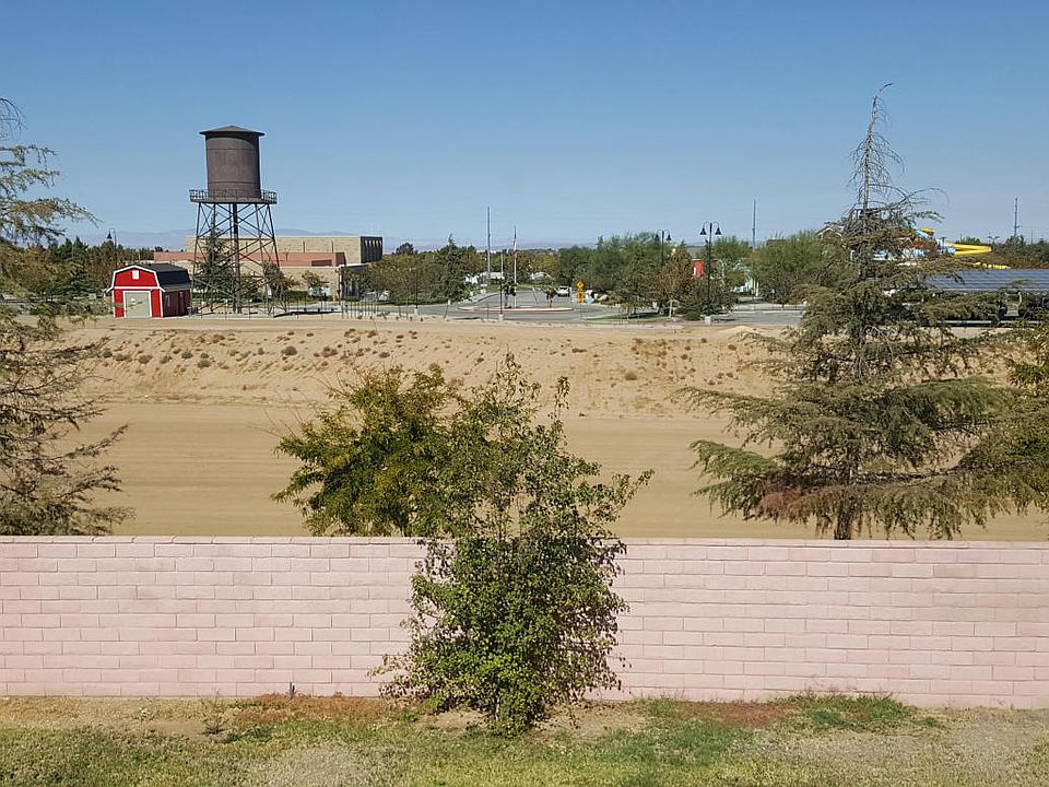 2nd image of 3759 Jacarte Ave