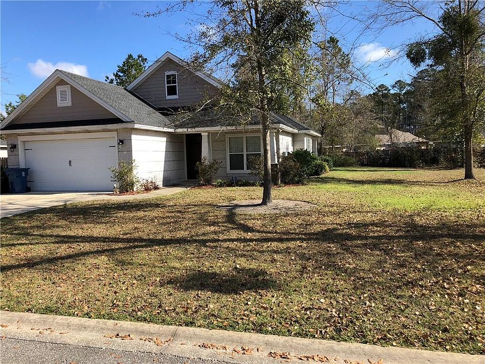 1st image of 24 Magnolia Bluff Dr