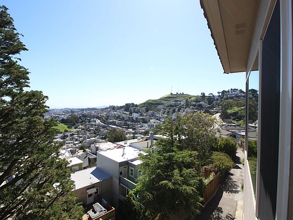 4th image of 400 Upper Ter APT 405