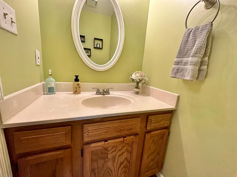 103 Staunton Ct — Photo 39