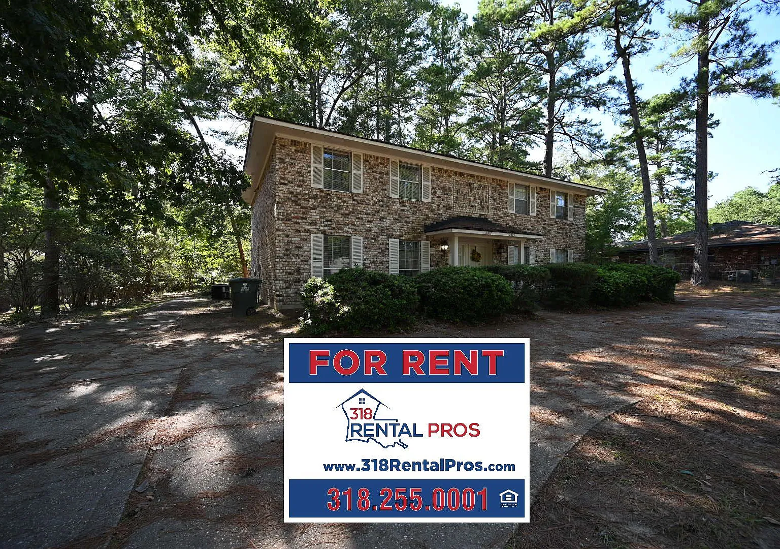 3 Bed, 2.5 Bath Duplex in Ruston! — Photo 1