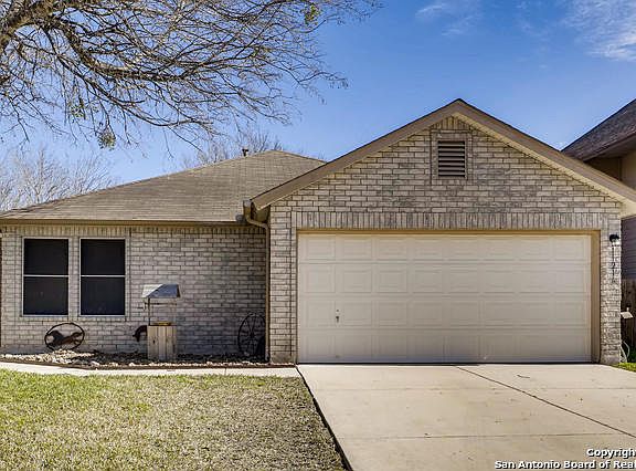 3rd image of 11216 Forest Pass Ct
