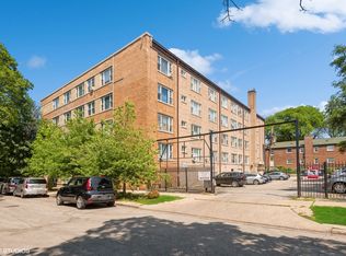 2424 W Estes Ave APT 1G, Chicago, IL 60645