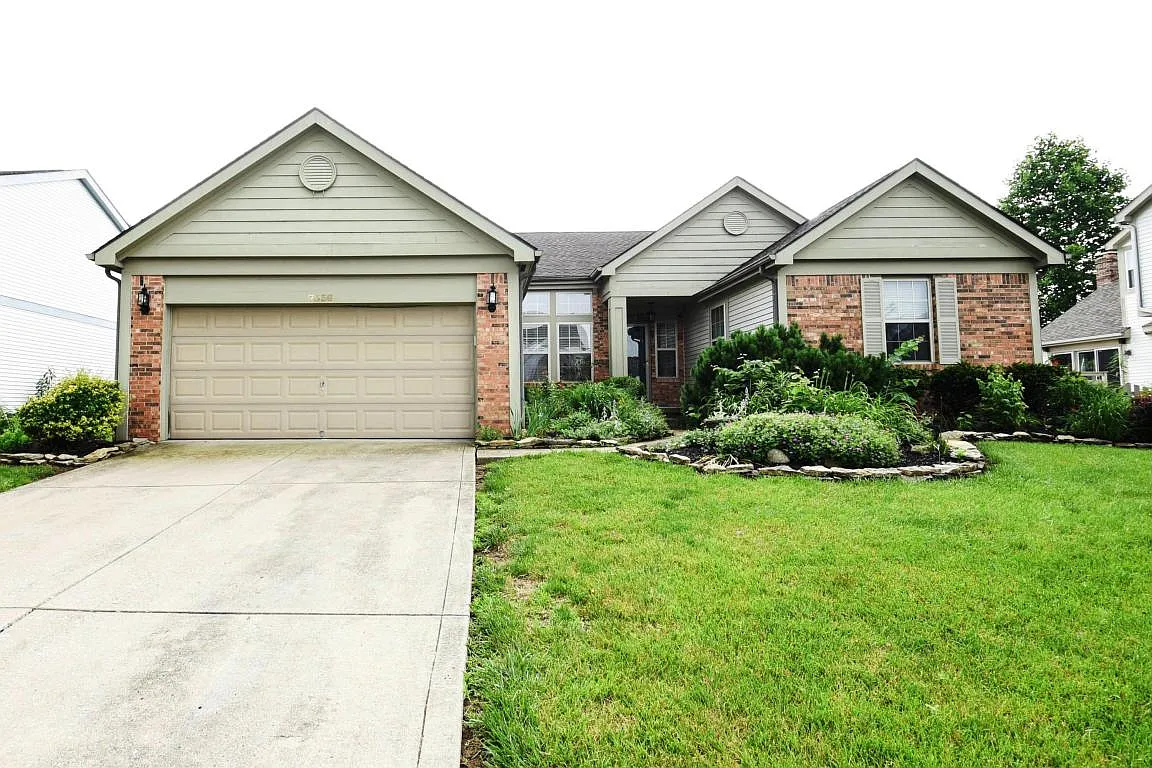 7336 Old Creek Ln photo 1