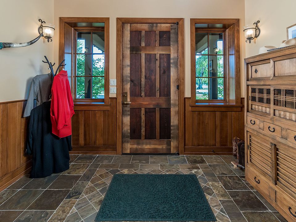 Vestibule