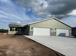 1643 Balsam Ct, Shawano, WI 54166