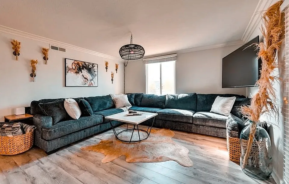 2 bed, 1150 sqft, $1,950 — Photo 4