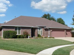 3889 E Eastmoor St, Springfield, MO 65809
