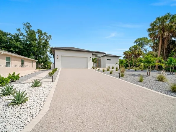 3286 Eagle Pass, North Port, FL 34286