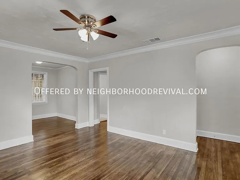 3368 Douglass Ave — Photo 21
