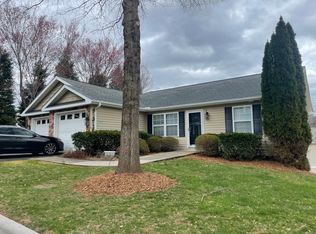 16 Kirby Rd, Asheville, NC 28806