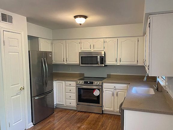 2nd image of 12638 Monarch Ct