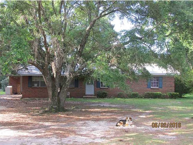 1st image of 8130 Oak Hill Dr
