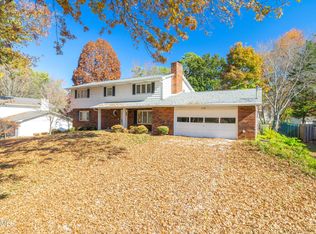 818 Sunnydale Rd, Knoxville, TN 37923