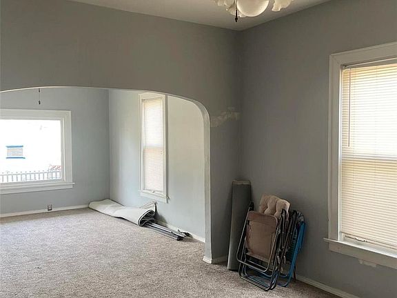 2nd image of 2236 Lee Ave