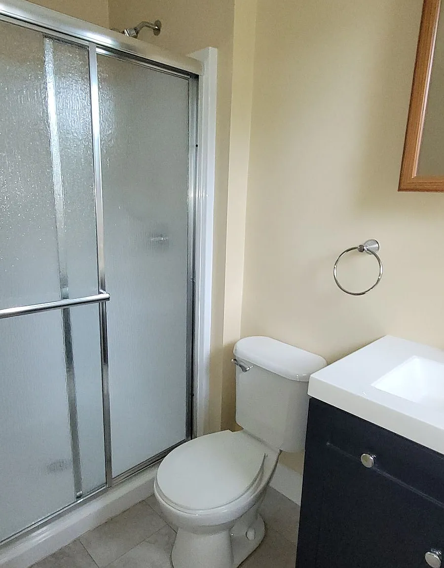 2 bed, $1,200 — Photo 3