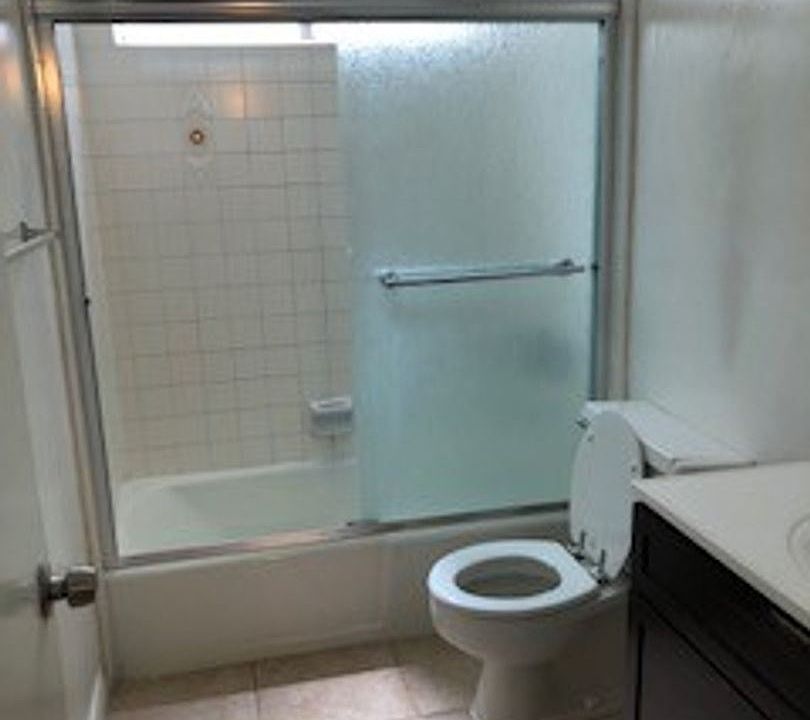 2nd image of 3635 Vinton Ave APT 4