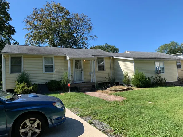 44 Harding St, Ewing, NJ 08618