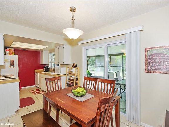 3rd image of 10334 Smyrna Dr