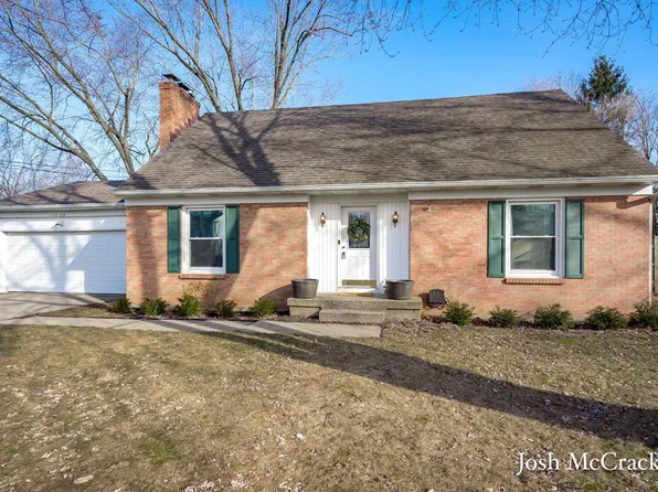 1629 Bridle Creek St SE, Grand Rapids, MI 49508