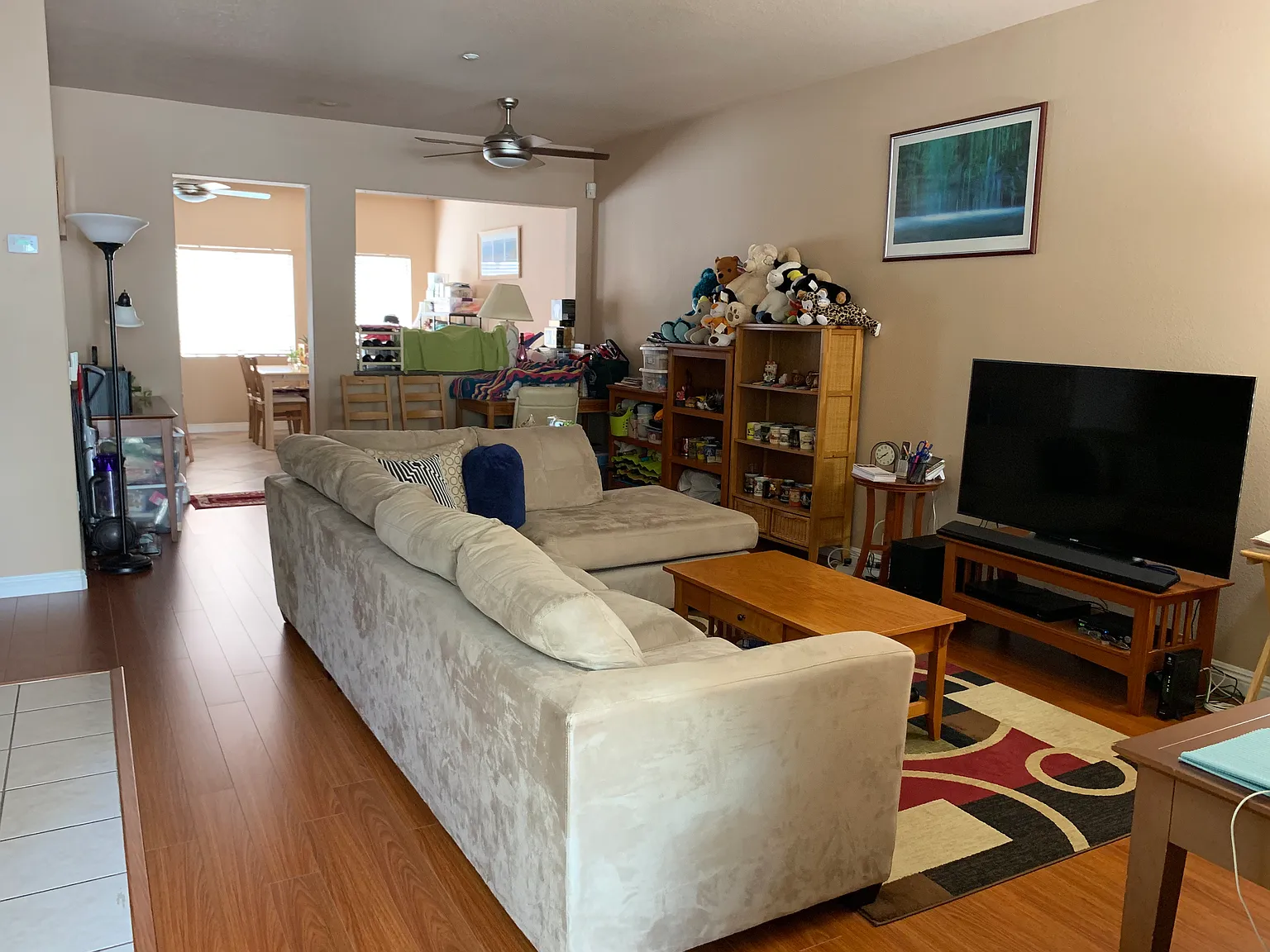 612 N Pageant Drive — Photo 2