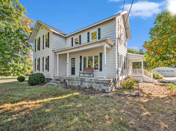 7522 Burlingame Ave SW, Byron Center, MI 49315