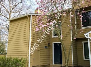 11013 Villaridge Ct #B, Reston, VA 20191
